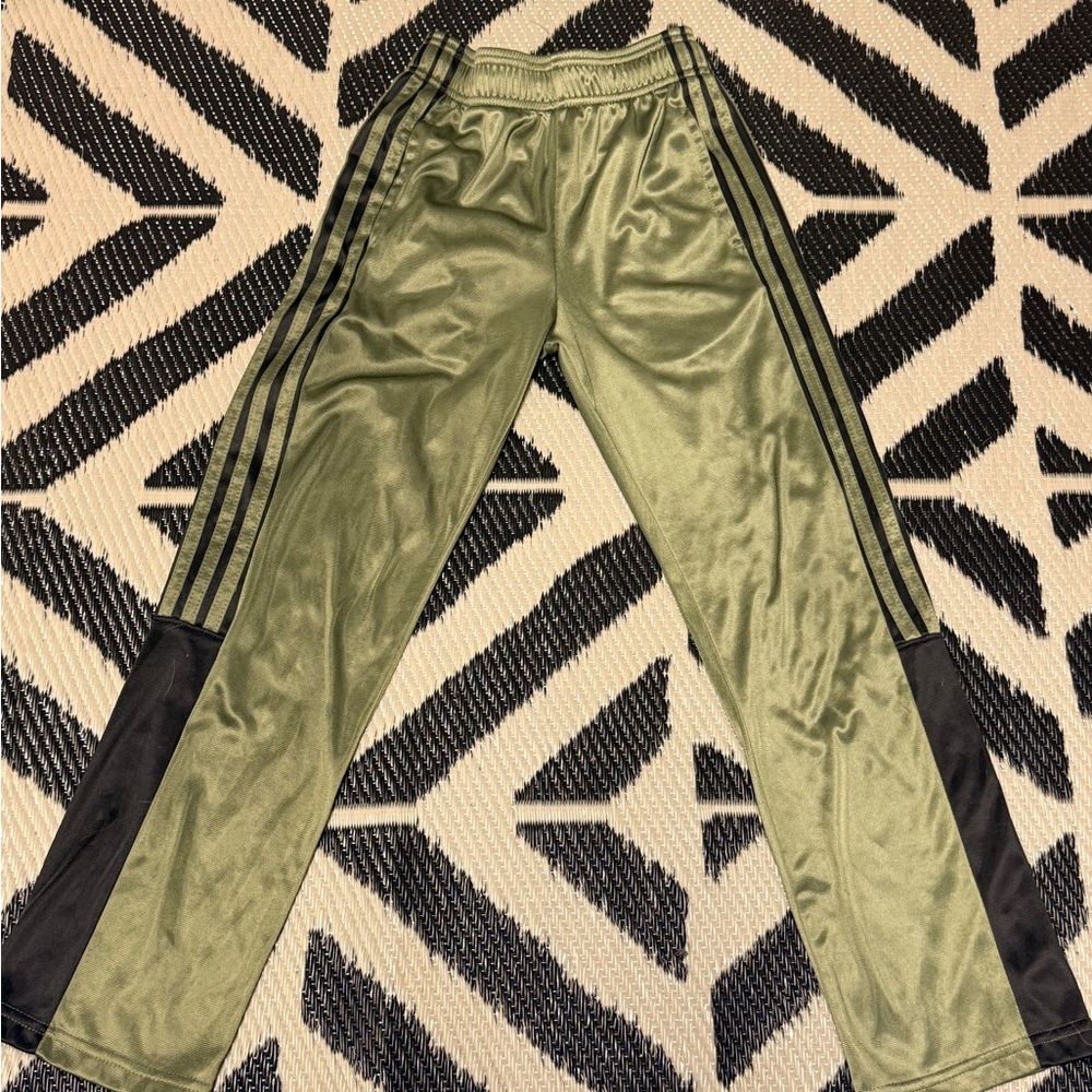 Forcast Olive Green Pants